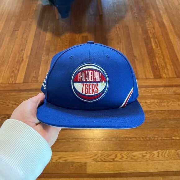 Philadelphia 76ers snap back hat - Picture 1 of 4